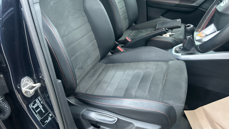 SEAT Arona 1.0 TSI 110 FR Edition 5dr Petrol Hatchback